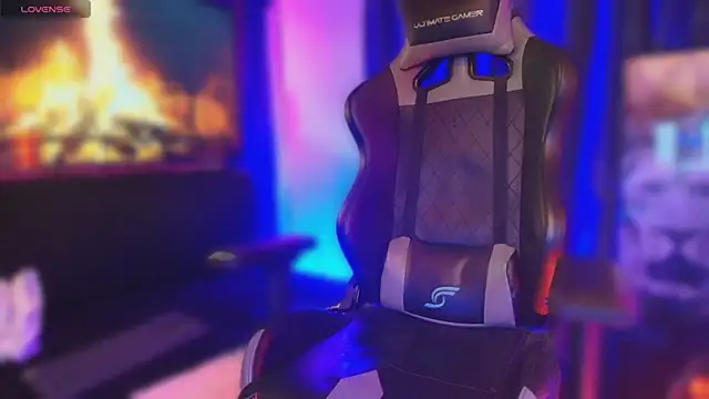 sexyboycolombi4 online show from 10.15.25