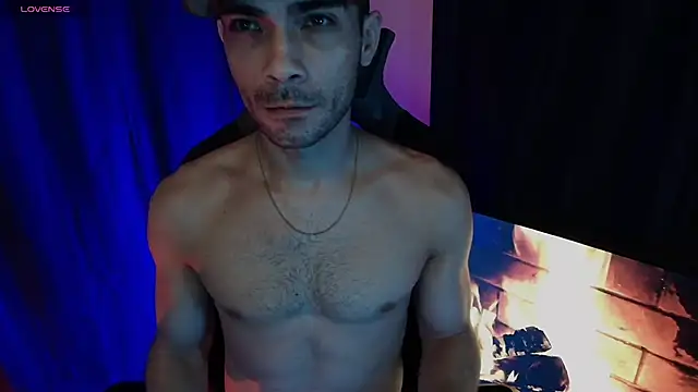 Snapshot of sexyboycolombi4 chatting on 02.08.26 sexyboycolombi4 online show from 02.08.26