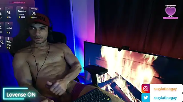 Snapshot of sexyboycolombi4 chatting on 03.07.26 sexyboycolombi4 online show from 03.07.26