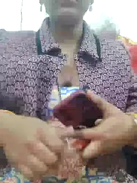 Snapshot of IslamicPimento chatting on 12.15.24 IslamicPimento online show from 12.15.24