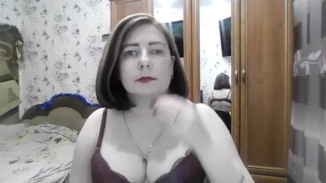 SophieNightAh online show from 12.22.25