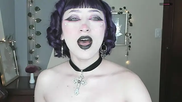 BlueBerry     online show from 12.19.25