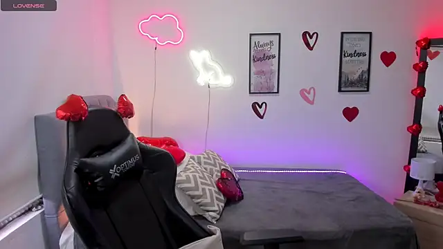 Amy joones online show from 02.17.25