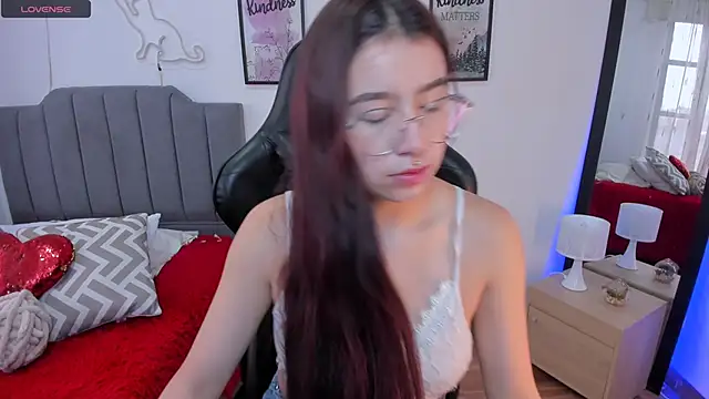 Amy joones online show from 02.10.26