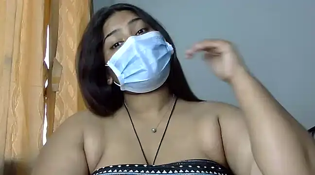 cutelady65 online show from 01.04.25