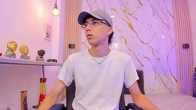 Nikolay Gregori online show from 04.16.26