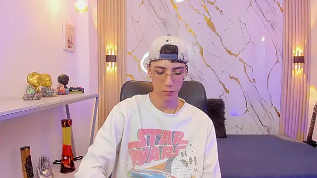 Nikolay Gregori online show from 04.19.26