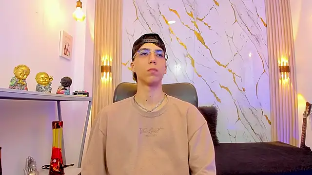 Nikolay Gregori online show from 04.20.26