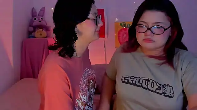 Snapshot of Gaby_Danna chatting on 04.02.26 Gaby Danna online show from 04.02.26