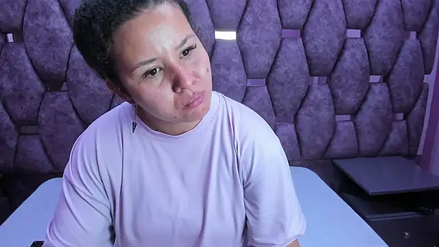 AlaSmith online show from 11.04.25