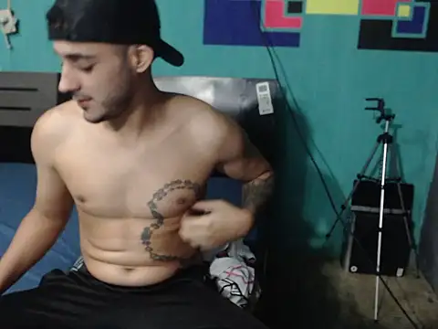 xxxxhotxoxo online show from 12.14.25