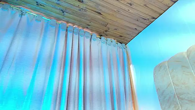 Eda Bonne online show from 09.13.25