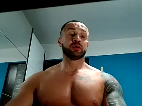 Snapshot of Magnificmuscles89 chatting on 03.12.25 Magnificmuscles89 online show from 03.12.25