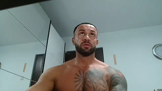 Magnificmuscles89 online show from 03.10.26