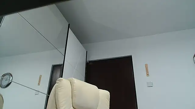 Magnificmuscles89 online show from 04.18.26