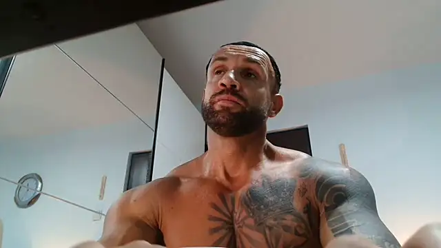 Magnificmuscles89 online show from 05.24.26