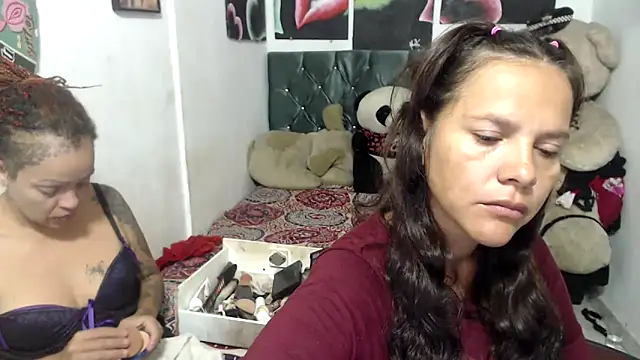 manzanahot9 online show from 02.15.25