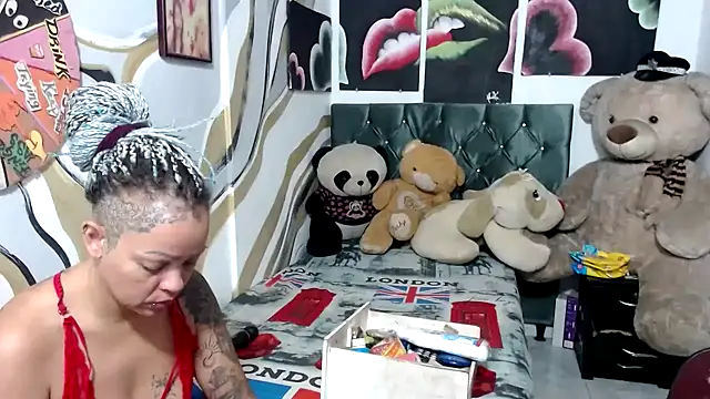 manzanahot9 online show from 09.21.25