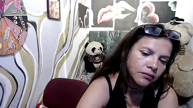 manzanahot9 online show from 09.26.25