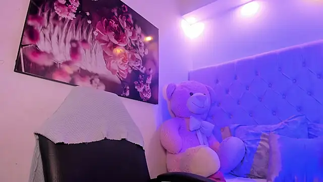 kitty roouse online show from 02.21.26