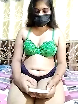 SLZAARA online show from 12.22.24