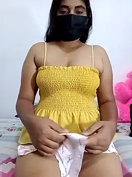 SLZAARA online show from 10.20.25