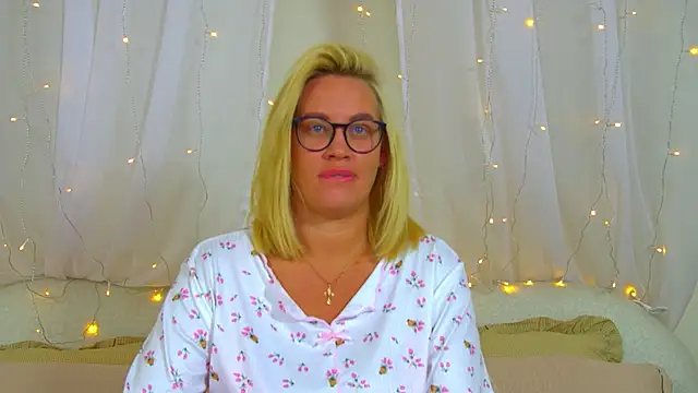 MariaNeumann online show from 02.23.26