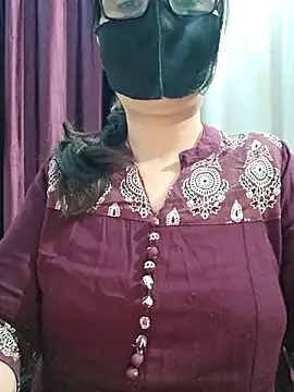 Aishwaryaa 69 online show from 02.17.26