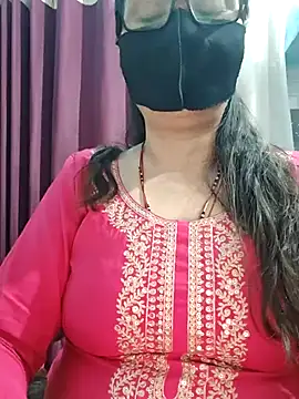 Aishwaryaa 69 online show from 04.17.26