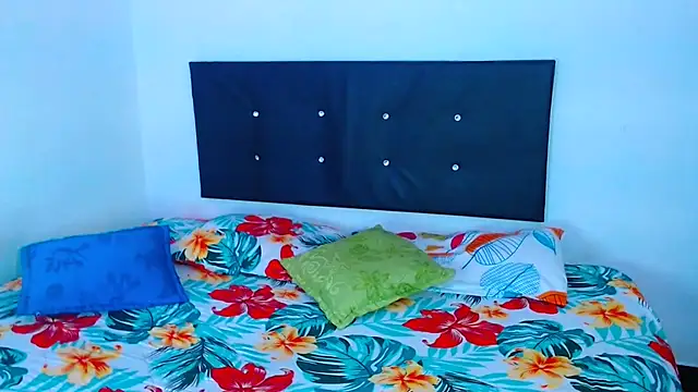 pleasure and fantasy online show from 02.23.25