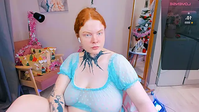 Cassie xKiss online show from 12.27.24