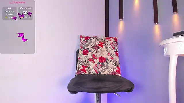 sweet melody8 online show from 02.17.25