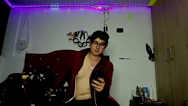 Sweet-Suck69 online show from 01.07.25