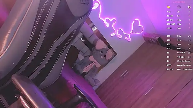 Snapshot of Vianca_Chanel chatting on 12.12.24 Vianca Chanel online show from 12.12.24