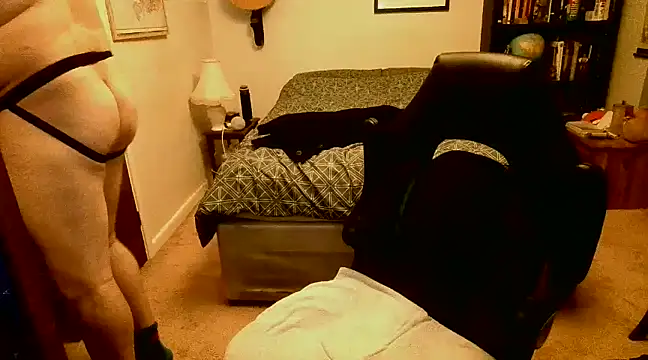 Snapshot of Hairy_Guy30 chatting on 01.31.25 Hairy Guy30 online show from 01.31.25