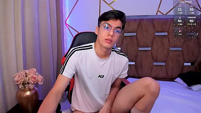 Gerony  online show from 03.16.25