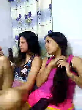 Snapshot of Anthonella_karol1 chatting on 12.24.24 Anthonella karol1 online show from 12.24.24