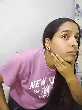 Snapshot of Anthonella_karol1 chatting on 01.15.25 Anthonella karol1 online show from 01.15.25