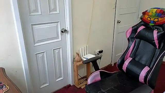 Jackyrose online show from 11.29.25