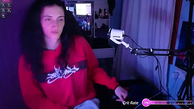 Snapshot of MemiKouki chatting on 03.06.25 MemiKouki online show from 03.06.25