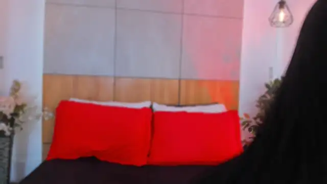 Snapshot of BellaHarllow chatting on 05.01.26 BellaHarllow online show from 05.01.26