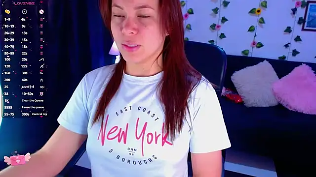 SharonR1 online show from 11.02.25