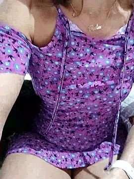 Snapshot of melissa_35_ chatting on 11.06.25 melissa 35 online show from 11.06.25