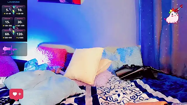 Snapshot of Alexa_Chanell_Oficial chatting on 03.15.25 Alexa Chanell Oficial online show from 03.15.25