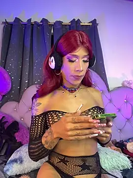 Snapshot of Alexa_Chanell_Oficial chatting on 11.15.25 Alexa Chanell Oficial online show from 11.15.25