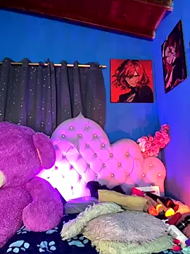 Snapshot of Alexa_Chanell_Oficial chatting on 11.30.25 Alexa Chanell Oficial online show from 11.30.25