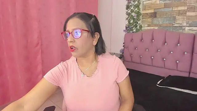 elizabeth mature23 online show from 12.13.24