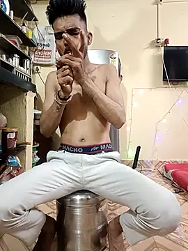 saggy1218 online show from 12.16.25