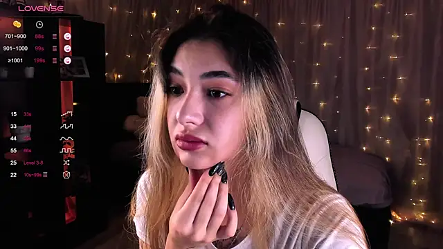 DarlaLike online show from 12.24.24