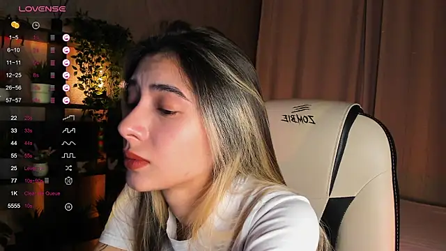 DarlaLike online show from 10.03.25